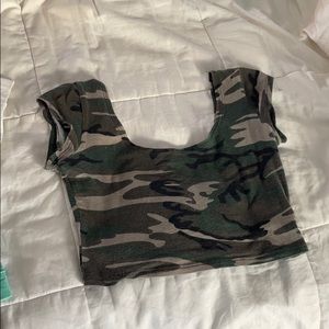 camo crop top